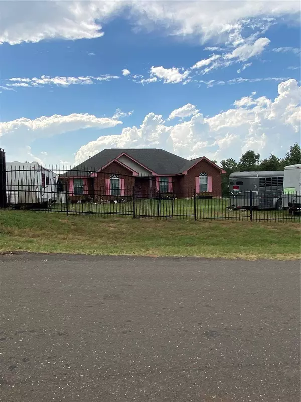 2655 CR 3405, Jacksonville, TX 75766