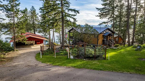 21437 Hydeaway RD, Rollins, MT 59931