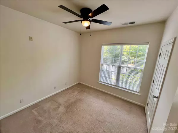 14604 Via Sorrento DR, Charlotte, NC 28277