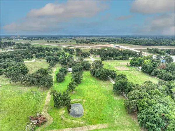 10531 SE Bagdad RD, Galena, KS 66739