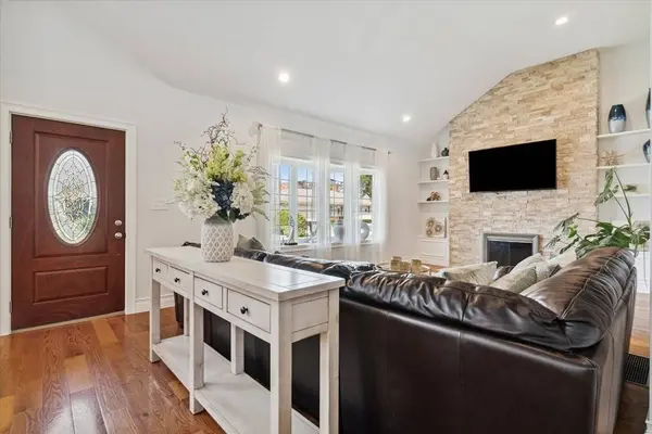 14 Liberty Ave, Lawrence, MA 01843