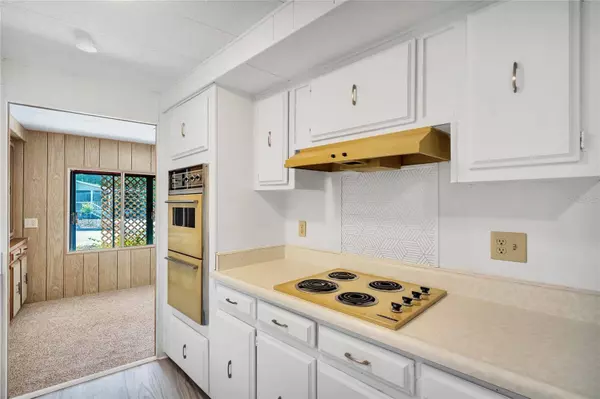 611 WOODLAND CT, Lake Mary, FL 32746