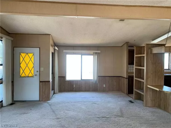 3314 Ewa Beach Drive, Las Vegas, NV 89122