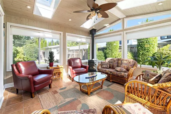 1341 Greenwood Way, French Creek, BC V9P 1X1