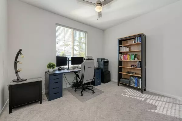 1532 Monarch Grove ST, Roseville, CA 95747