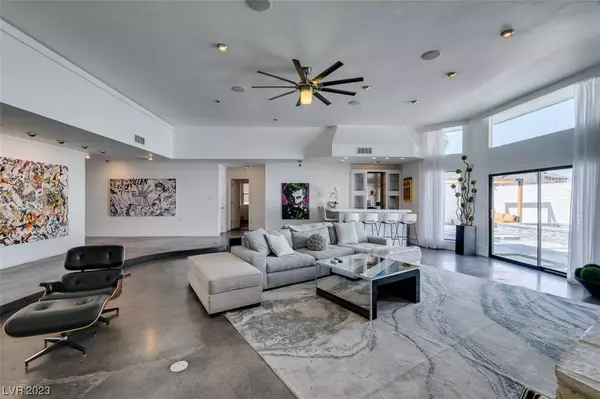 2816 La Mesa Drive, Henderson, NV 89014