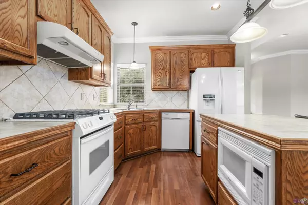 25344 WALKER SOUTH RD, Denham Springs, LA 70726