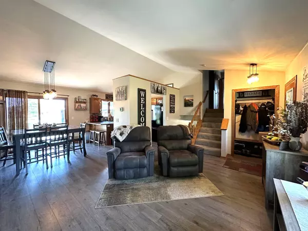 3458 SHEPPARD DR, Oshkosh, WI 54904