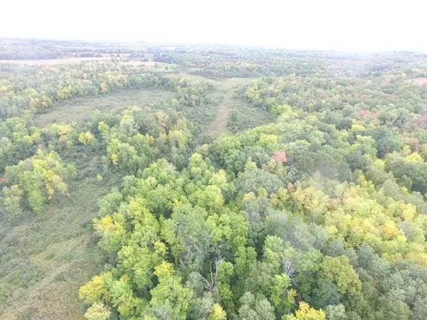 1748 240th AVE, Mora, MN 55051