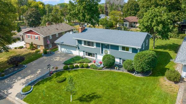 7310 Concerto Curve NE, Fridley, MN 55432