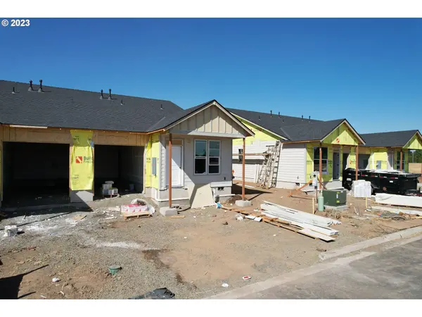 2398 W 8th AVE, Junction City, OR 97448