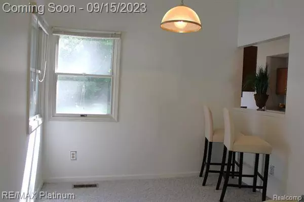 2501 SKYE Road, Lansing, MI 48911