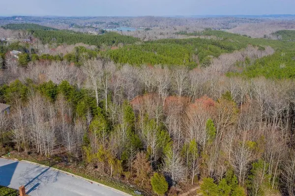 1055 Apollo Dr #66, Soddy Daisy, TN 37379