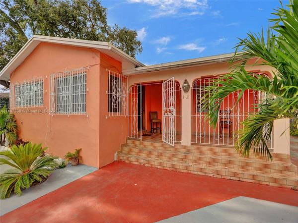 3131 NW 15th St, Miami, FL 33125