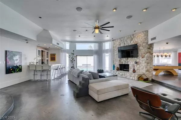 2816 La Mesa Drive, Henderson, NV 89014