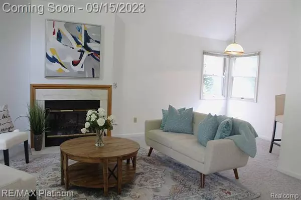 2501 SKYE Road, Lansing, MI 48911