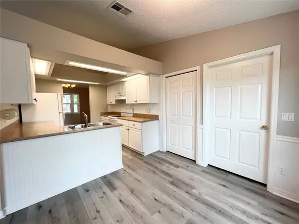 1430 WOOD LAKE CIR, Saint Cloud, FL 34772