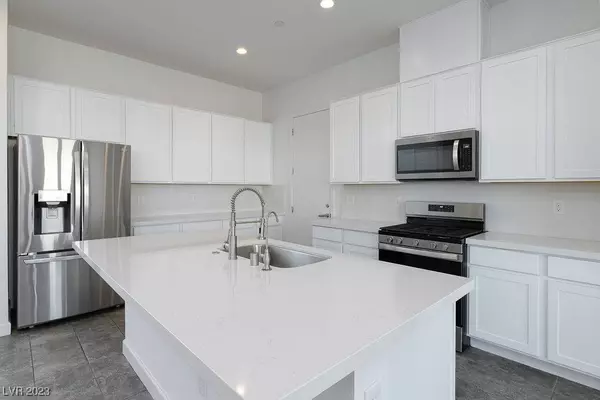 10118 Bismarck Palms Avenue, Las Vegas, NV 89166