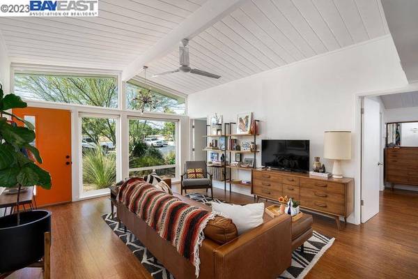 1988 Heaton Circle, Concord, CA 94520