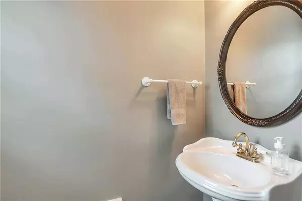 5672 Grist Stone DR SW, Lilburn, GA 30047