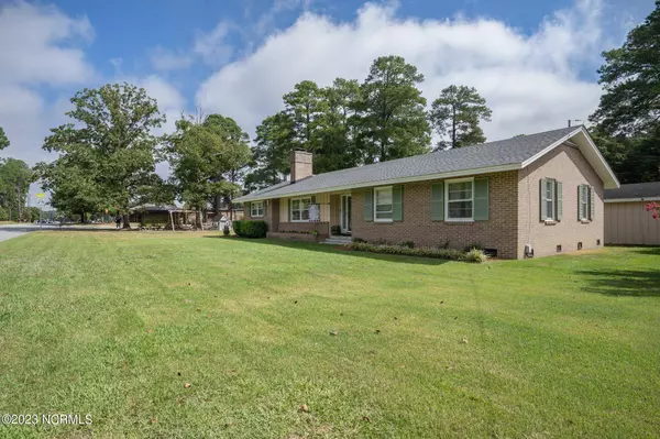 201 S Englewood Drive, Rocky Mount, NC 27804