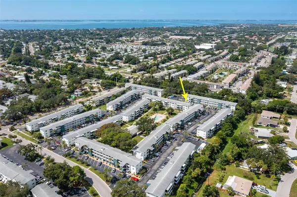 5840 WELCOME RD #J1, Bradenton, FL 34207