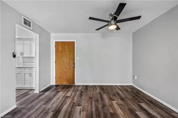 1849 Maravilla AVE #A15, Fort Myers, FL 33901