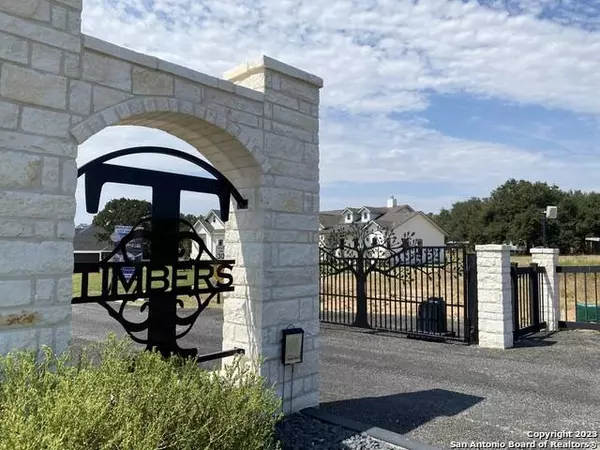 225 Timber Pl, La Vernia, TX 78121