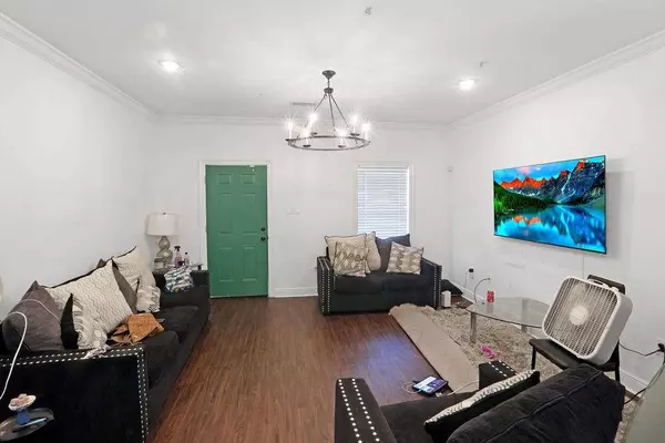 3017 19 PAUGER ST, New Orleans, LA 70119