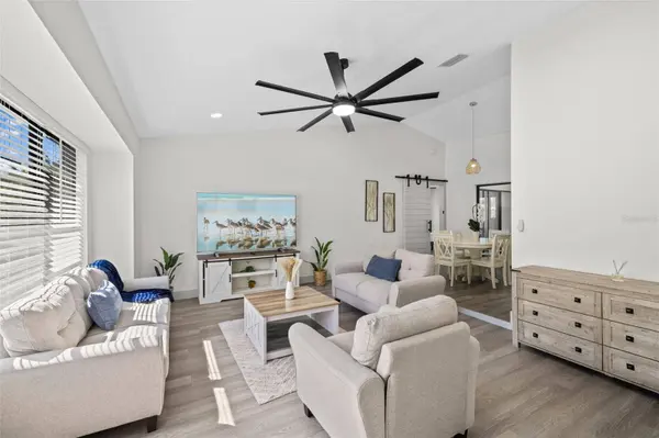 1213 DORCHESTER ST, Port Charlotte, FL 33952