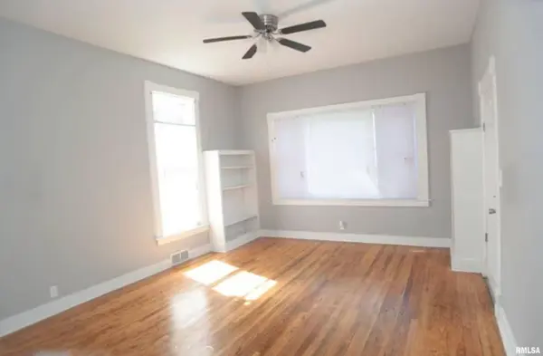 616 W 14TH ST, Davenport, IA 52803