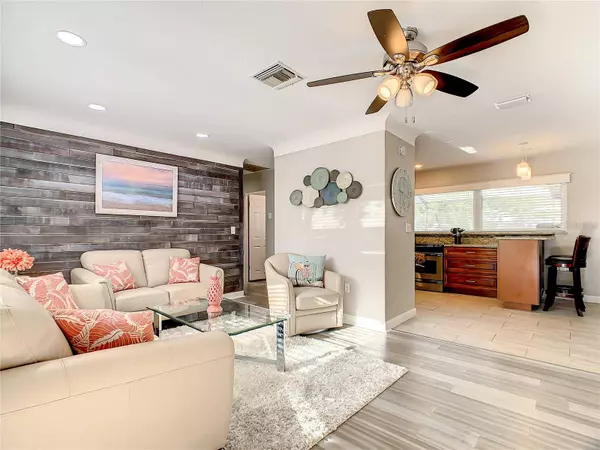 5090 61ST LN N, Kenneth City, FL 33709