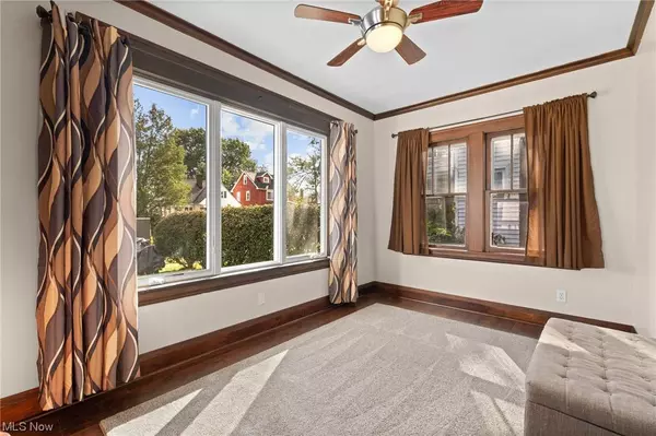 9307 Plymouth AVE, Garfield Heights, OH 44125