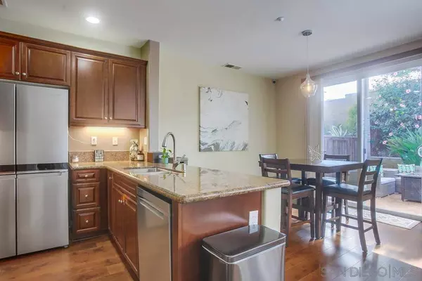 4115 Karst Rd, Carlsbad, CA 92010