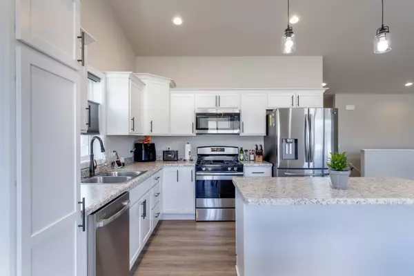 630 Locust Lane, Evansville, WI 53536