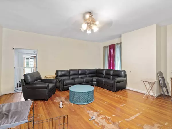 117 S 4th Street, Rockport, IN 47635