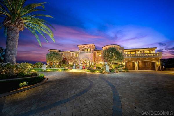 1903 Saxton Ln, El Cajon, CA 92021