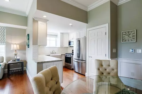 38 Village Rd #702, Middleton, MA 01949