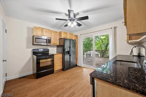 43 Oakland Ave, Rockaway Twp., NJ 07866