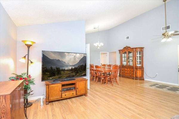 4225 Glen Springs Drive, Arlington, TX 76016