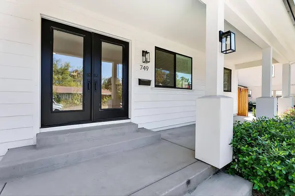 749 41st ST, Sacramento, CA 95819