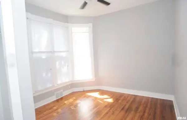 616 W 14TH ST, Davenport, IA 52803