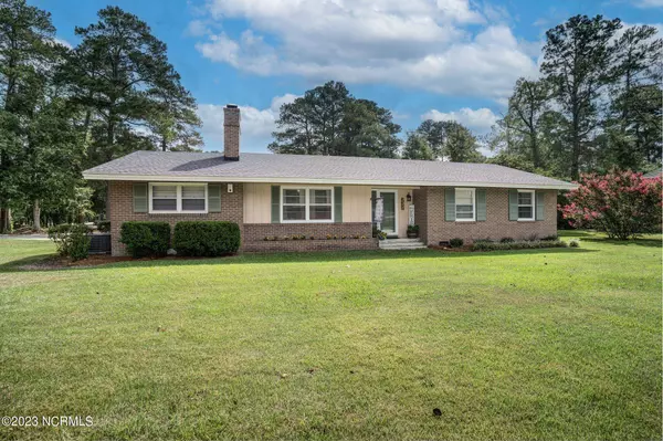 201 S Englewood Drive, Rocky Mount, NC 27804