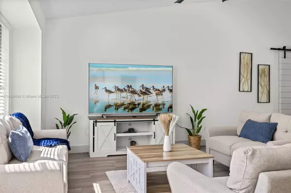 1213 Dorchester ST, Port Charlotte, FL 33952