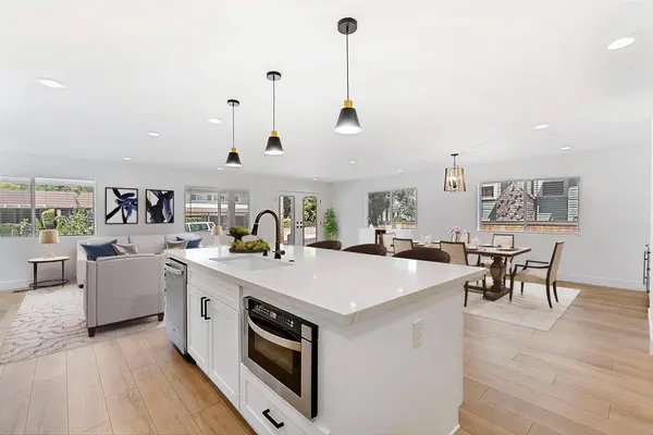 749 41st ST, Sacramento, CA 95819