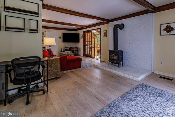 37 FOXCHASE RD, Tabernacle, NJ 08088