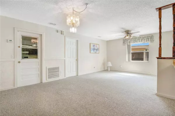 207 CHUTNEY DR, Orlando, FL 32825