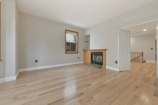 192-194 Highland St #1, Boston, MA 02119