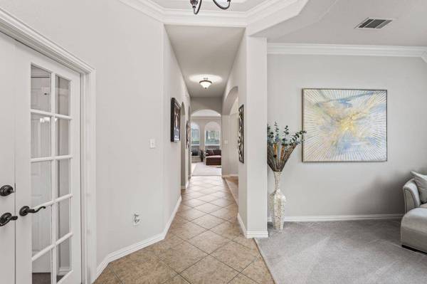 2215 Harrier Street, Grand Prairie, TX 75052