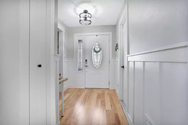 1916 LAREDO DR, Deltona, FL 32738